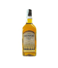 100 Pipers 8 Years Whiskey