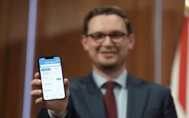 Drinkers to be able to buy alcohol with digital ID within months under government plans